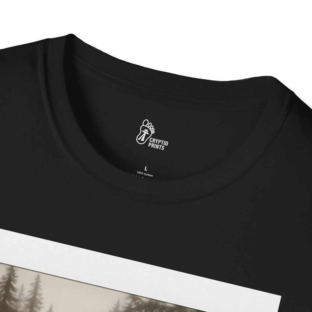 Me and Whiskers, 1989 - Bigfoot Retro-Photo Selfie T-Shirt