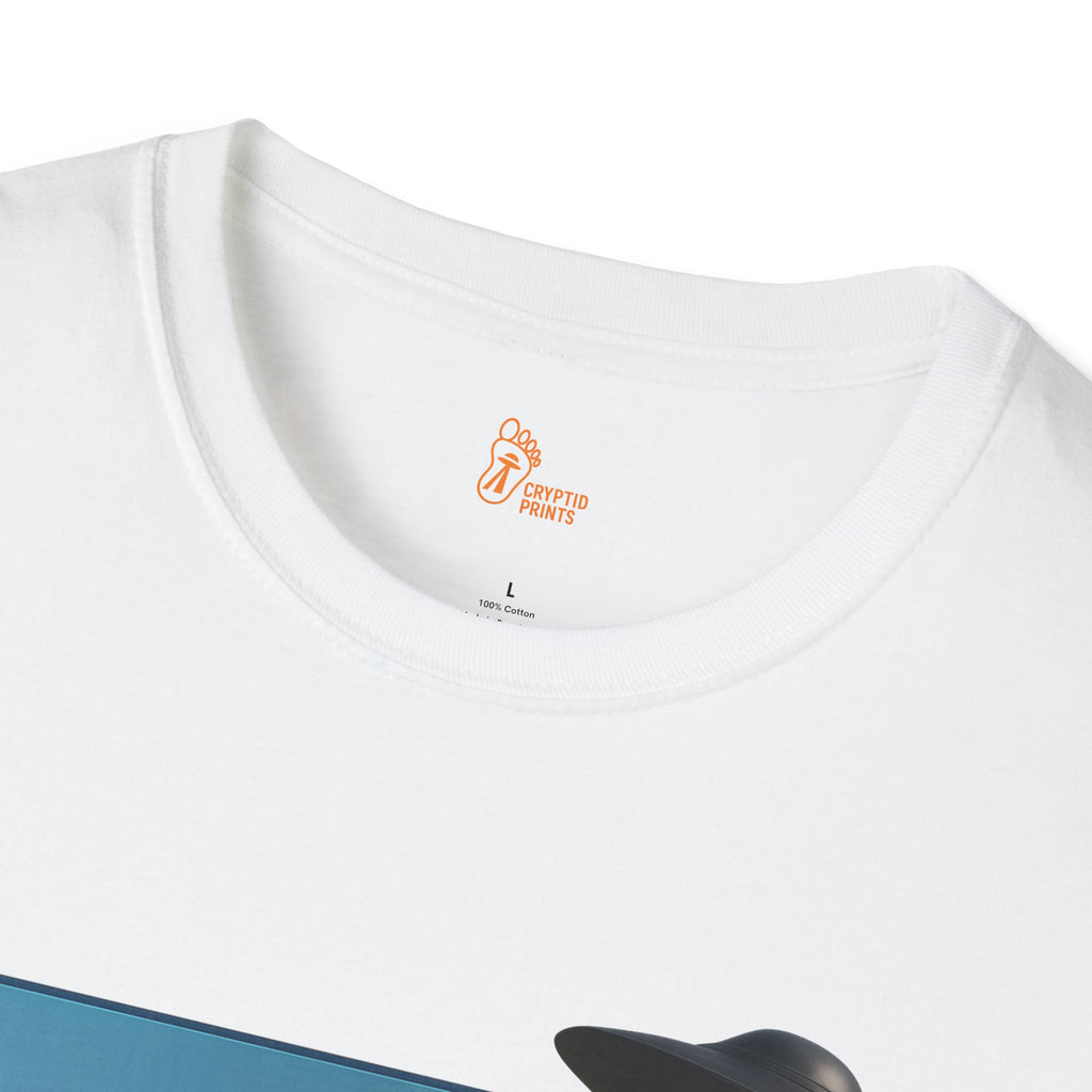 Desert Grey Alien T-Shirt - Funny Cartoon Sci-Fi Extraterrestrial Tee